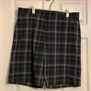 EUC Tommy Armour Golf Shorts, size 38.